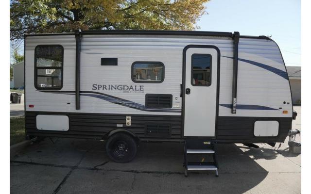 2021 Keystone Springdale Mini 1750RD Travel Trailer for Sale In O'fallon, Missouri 63368