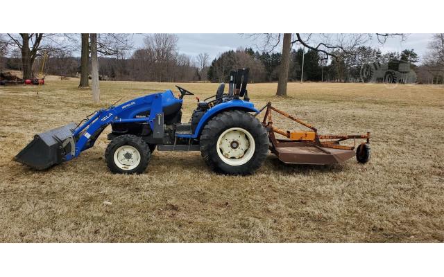 2001 New Holland TC35D Tractor For Sale In Chelsea, Michigan 48118