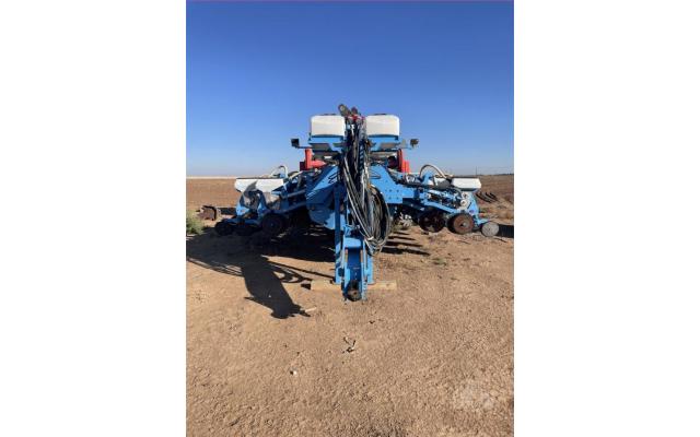 2011 Monosem NG Plus 4 Planter For Sale In Carthage, Tennessee 37030
