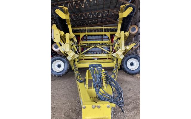  2018 Degelman Pro-till 33 For Sale In Ubly, Michigan 48475